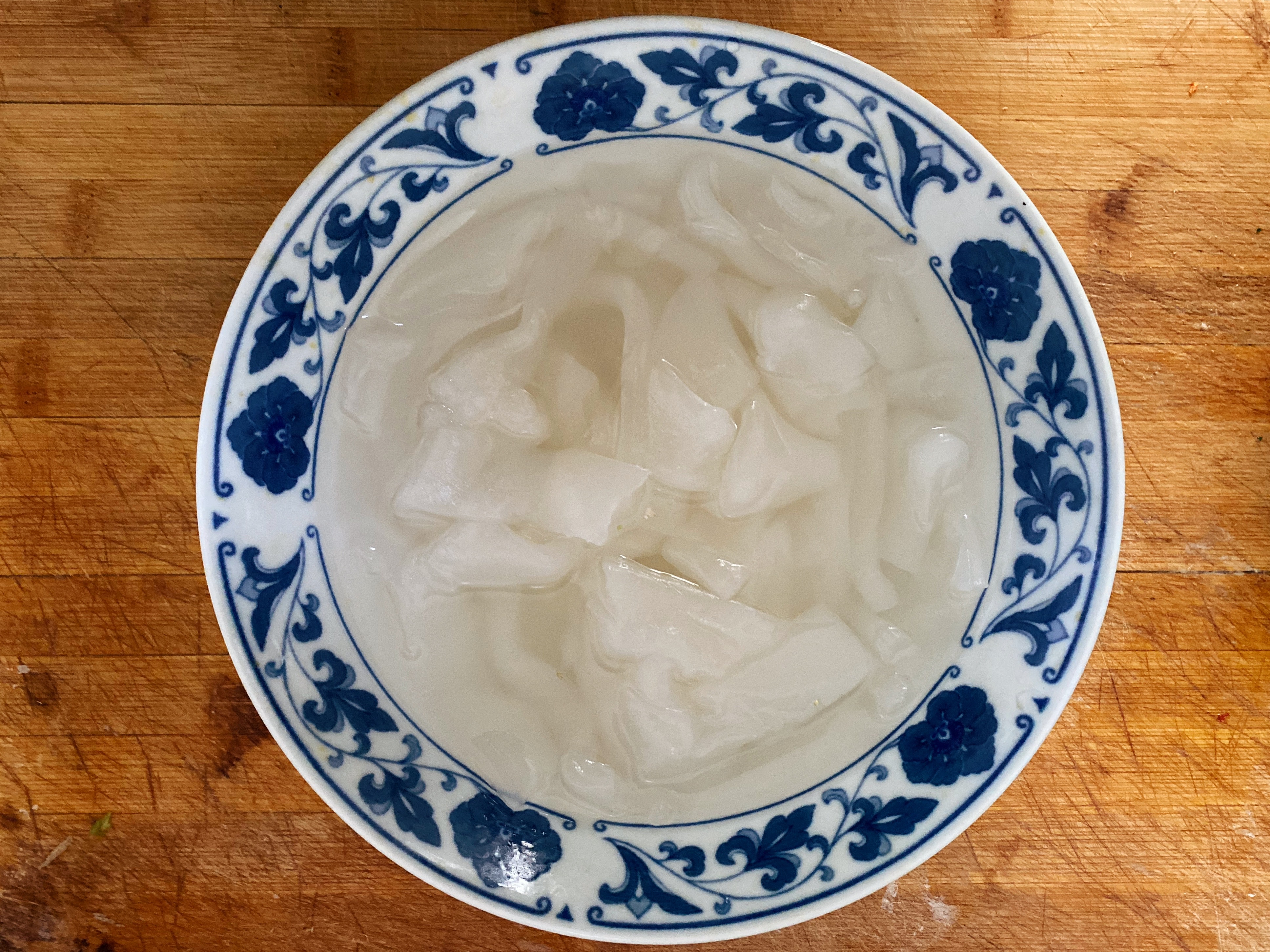 东北五彩大拉皮的做法,五彩大拉皮老东北美食