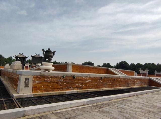 北京的坛庙文化——皇地祗神的祭坛和史铁生《我与地坛》