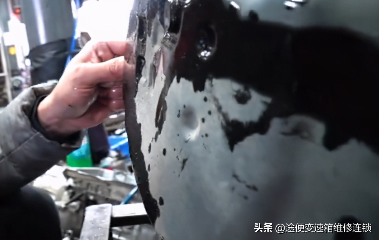 天籁不升挡维修,18年天籁打着挂不上挡紧急处理