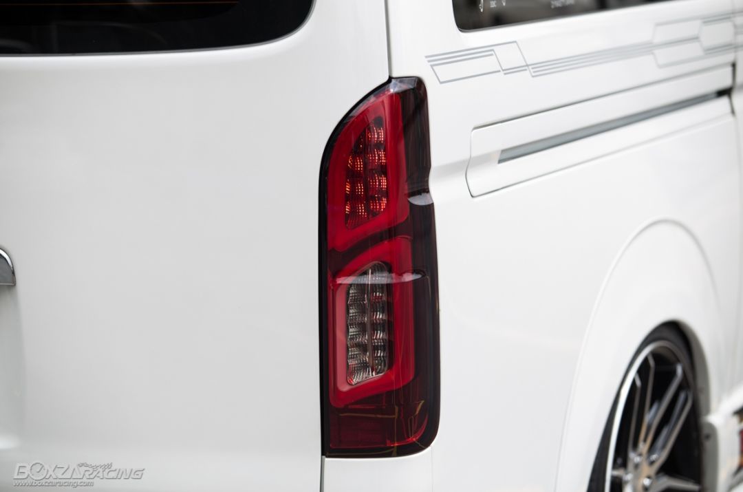 面包车能改装新能源吗,丰田海狮面包车6座最新款