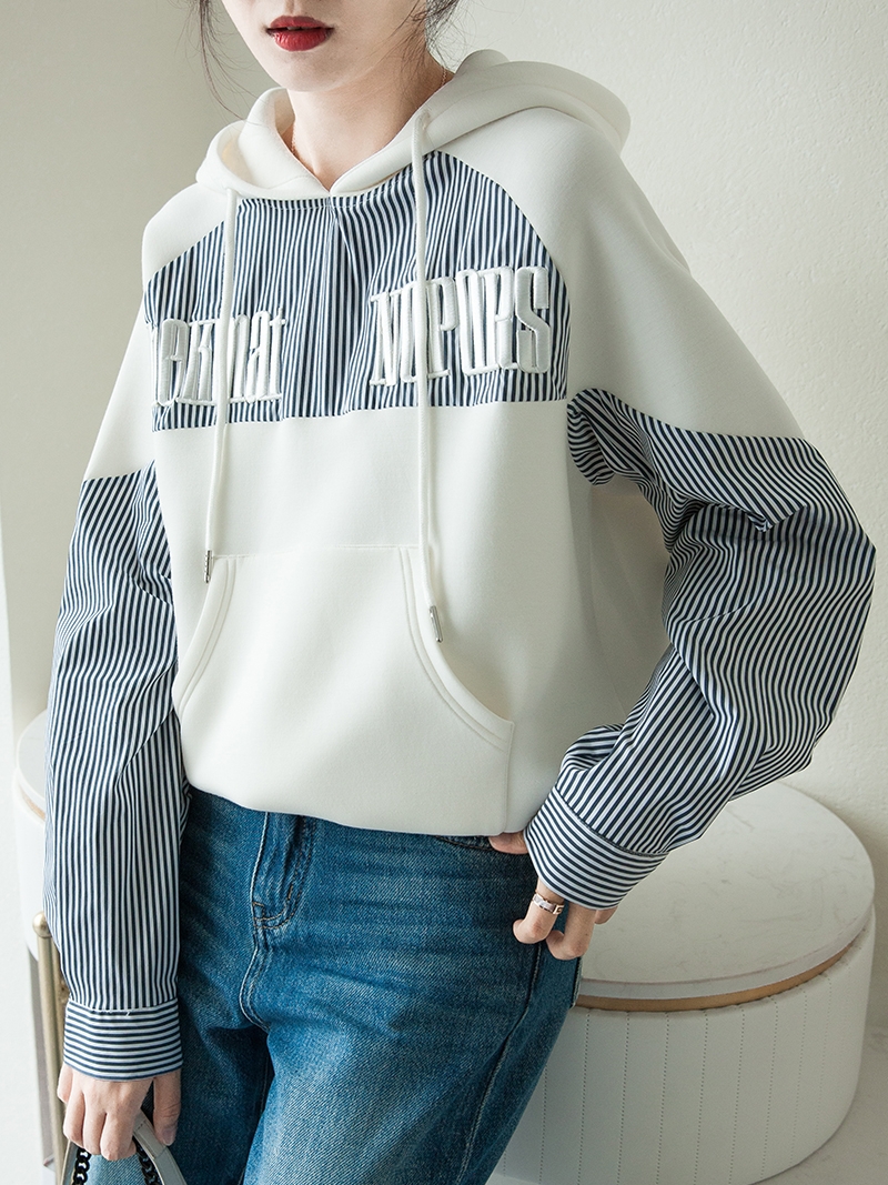 哈伦牛仔裤卫衣穿搭女秋冬,秋季卫衣宽松慵懒风配卫裤