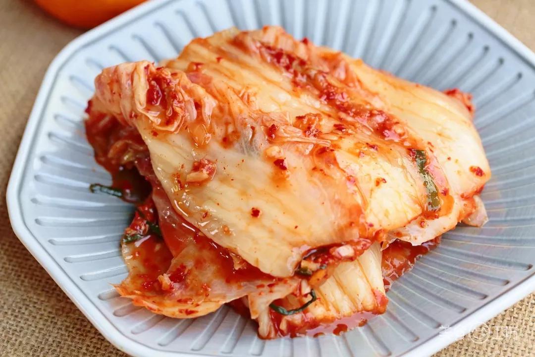 辣白菜怎么做去掉生白菜味,自制辣白菜简单做法不用糯米粉