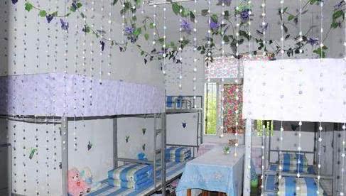 大学生怎么布置宿舍,大学寝室收纳布置