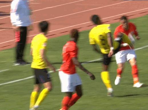 保利尼奥红牌视频,保利尼奥打破质疑