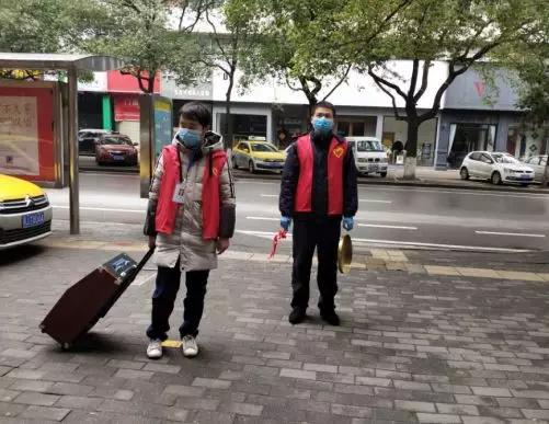 战疫情网格员,战疫一线基层防疫党员在行动