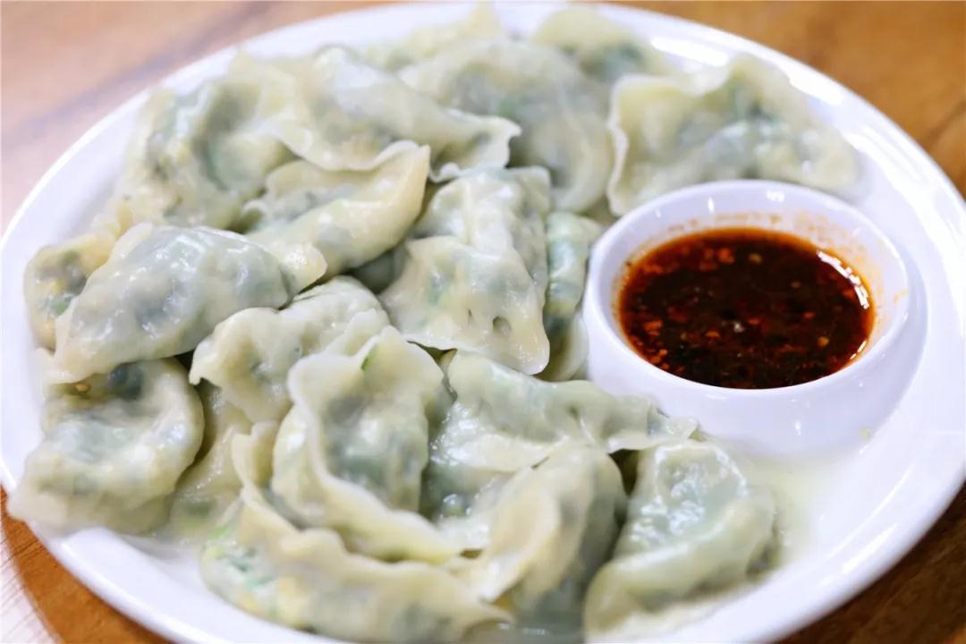 平顶山步行街新的小吃街,曝光街边小吃