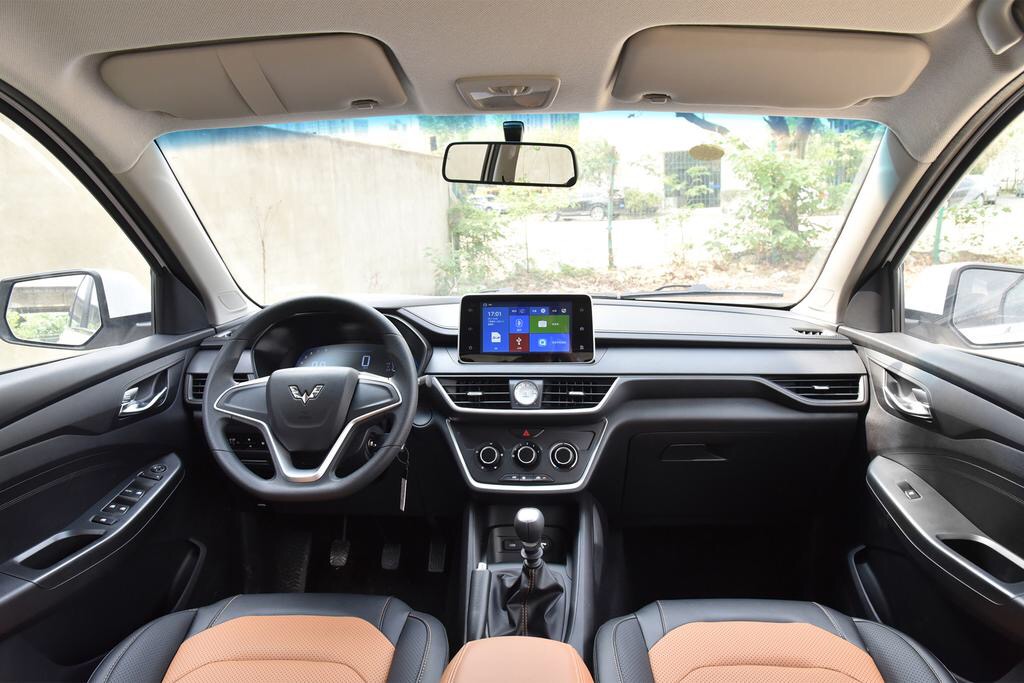 承载几代人的梦想和希望,承载梦想的车五菱