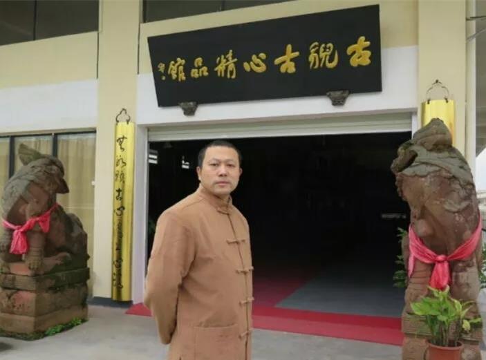 高处的匾额宽处的楹联(花袭君)