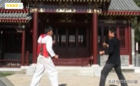 转身扫腿的正确踢法,转身后摆腿实战运用