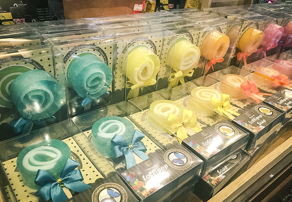 清迈服装小店有哪些地方,清迈古城小店