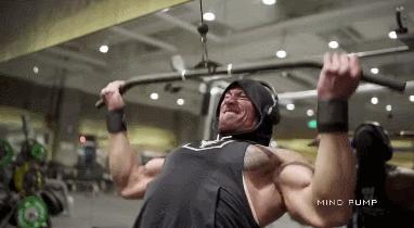 巨石强森是不是反派,巨石强森细狗增重