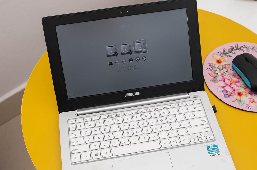 笔记本电脑的3个模式,双屏笔记本100种玩法