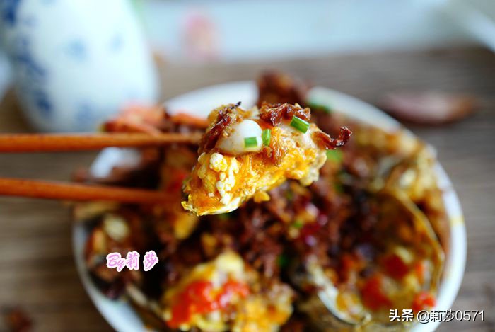 蒜香螃蟹的最简单做法,螃蟹的既简单又好吃的做法