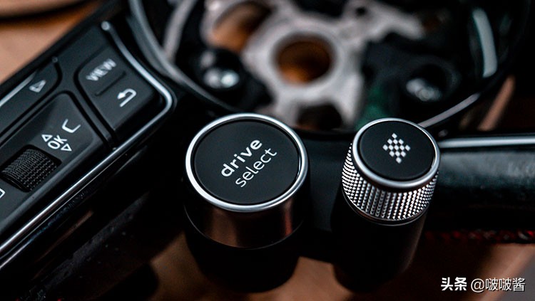 奥迪s5方向盘按键怎么匹配,奥迪s5改装方向盘案例