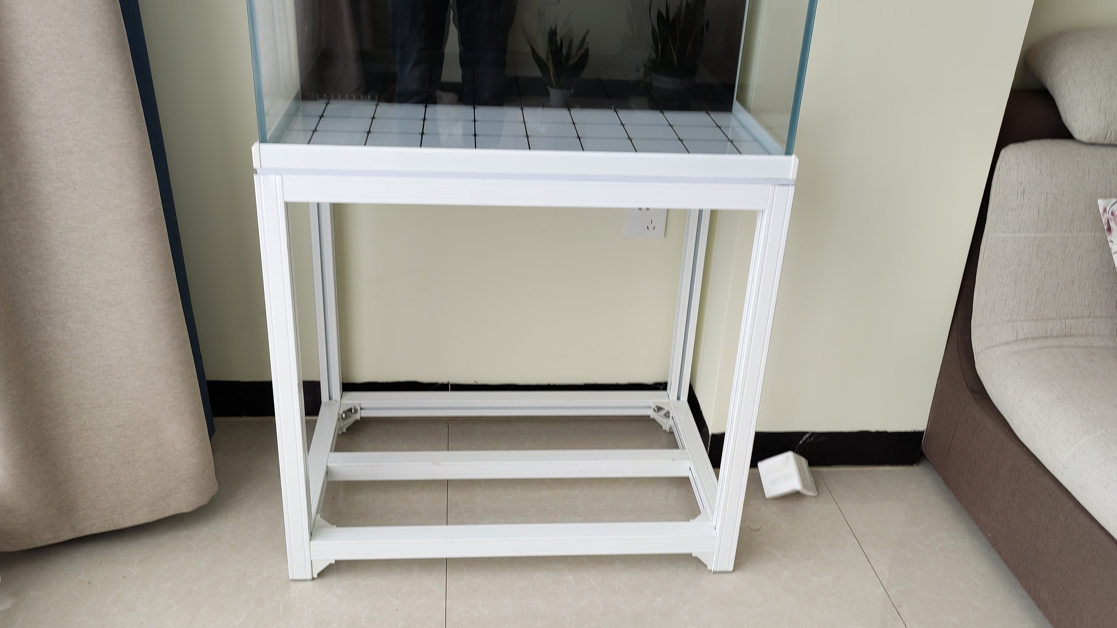 一个长80cm宽60cm高30cm鱼缸,80厘米的鱼缸大约多少钱