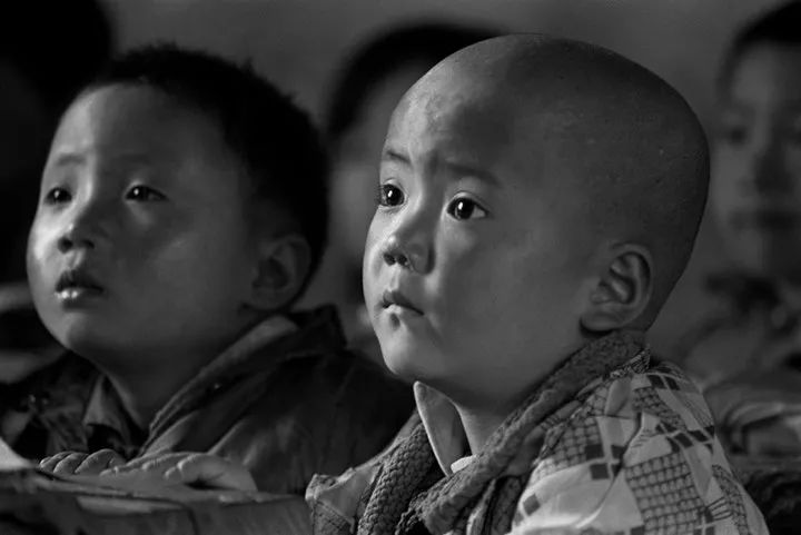 希望工程30周年纪录片,希望工程25周年视频