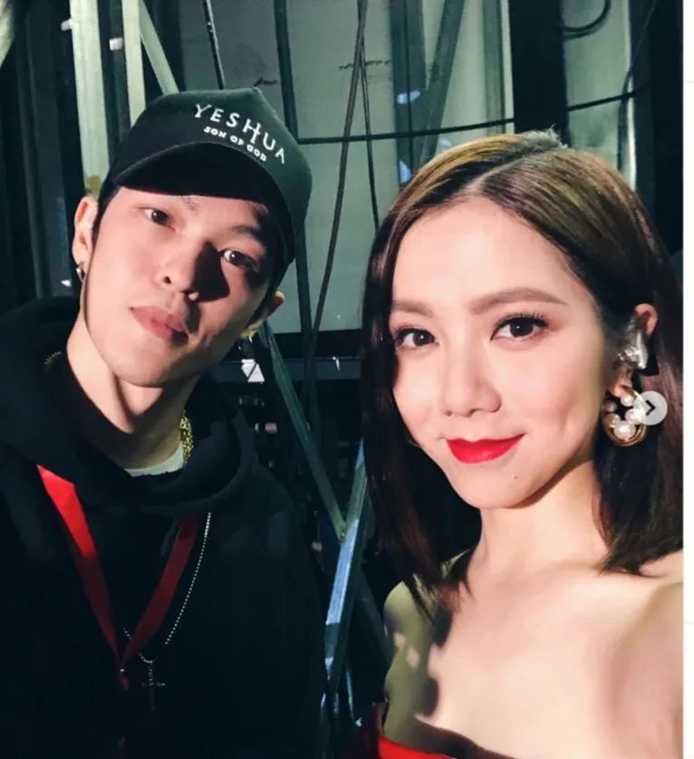 “为法制咖不惜撬了闺蜜墙脚”?是她真被下降头还是*脑洗**包来作妖