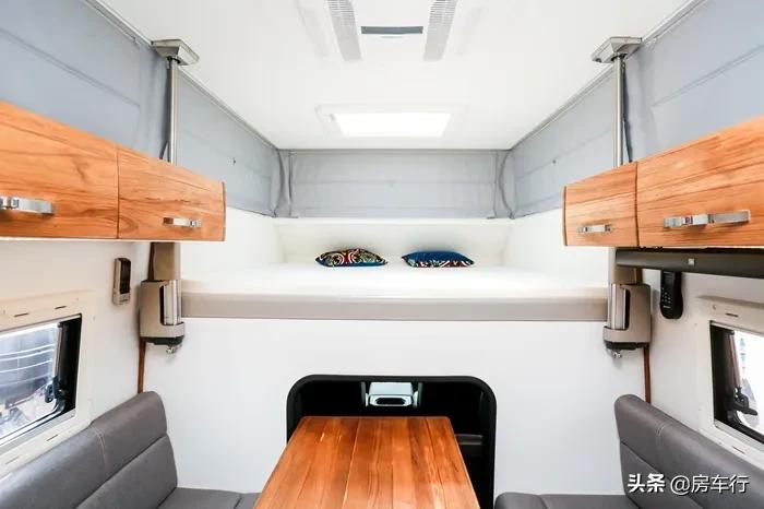 旅美速腾福特3.5t四驱b型房车,2024款福特t8b型房车四驱