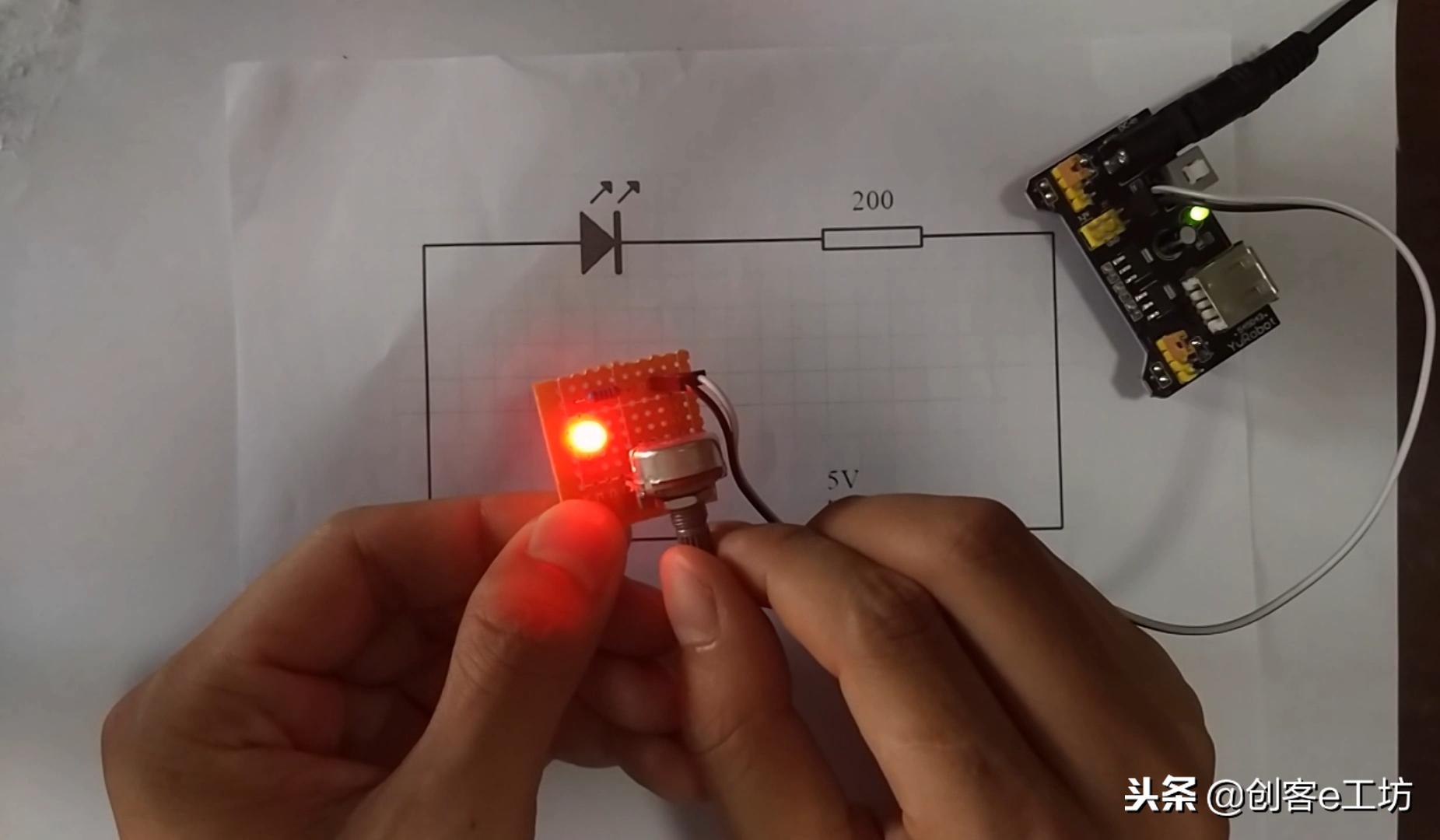 零基础学习电子电路，用单向可控硅设计制作一个调光电路，实用！