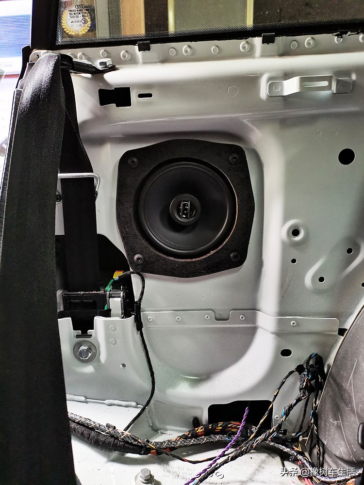 值得倾听奥迪TT汽车音响改装awave爱威AC650C