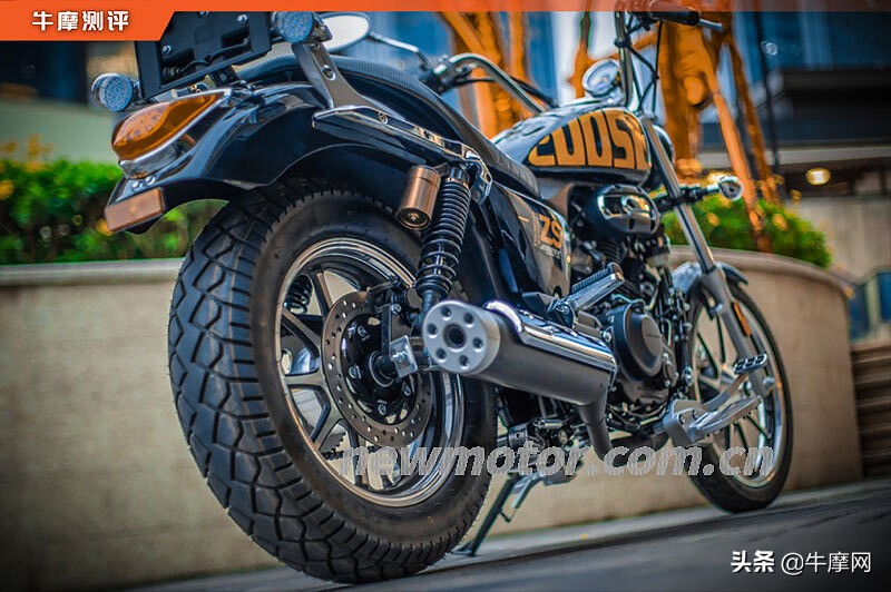 年轻不一定非得骑跑车200SC也能活力无限