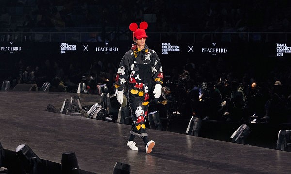 国潮品牌太平鸟,国潮太平鸟和花木兰合作