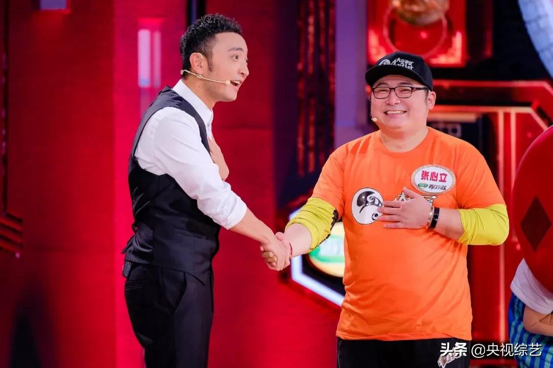 超美维吾尔族姑娘,高颜值新疆姑娘