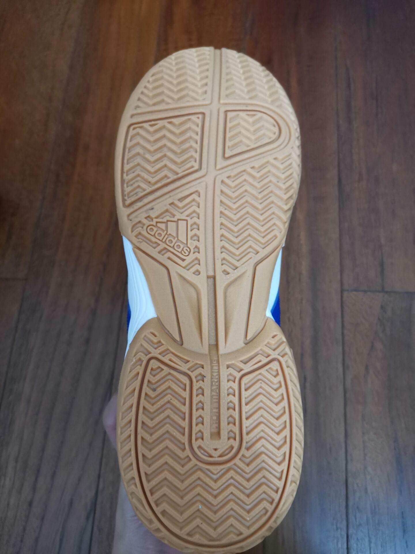 adidas高端boost科技跑鞋,adidas最佳实战鞋