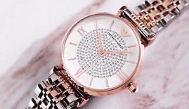 杨祐宁戴的什么表,张钧甯戴的手表