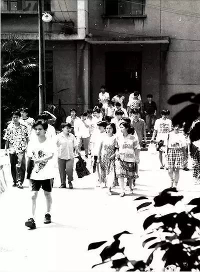 1977到2018高考变迁图,八十年代的高考与现在的高考对比