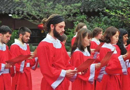 留学生用就造句,学生造句大全100句