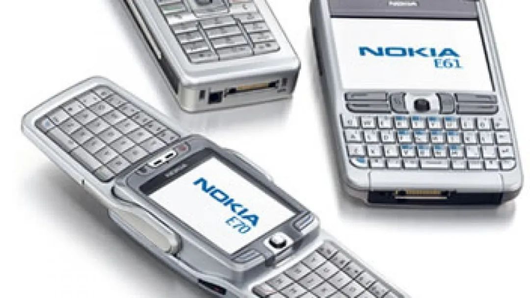 90年代的潮人,90后的卑微青春