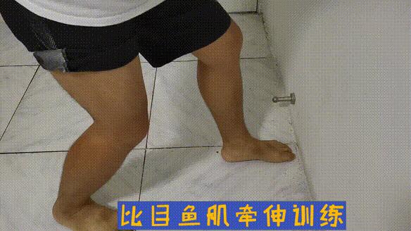 足底筋膜炎足跟痛四个动作,足跟痛足底筋膜炎如何治疗