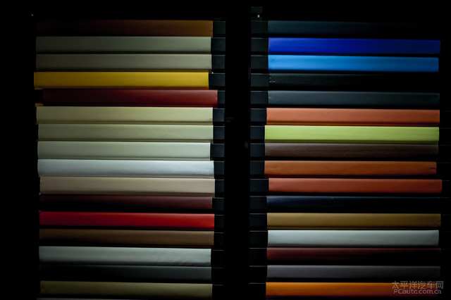 试驾劳斯莱斯曜影2020款,试驾劳斯莱斯幻影2022新款