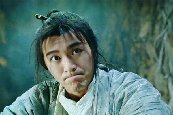 周星驰戴小偷帽子,周星驰为何戴日本军帽