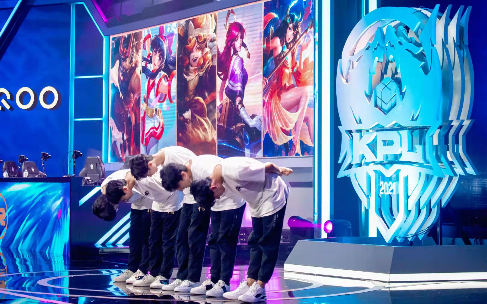 望月草对qghappy战队评价,望月草edgm