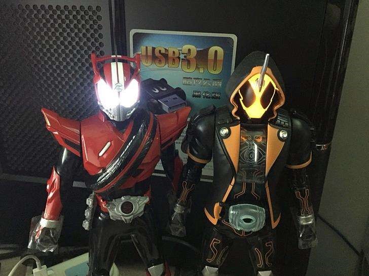 刚毕业的大学生如何月入过万,大学生刚毕业真的能月入过万