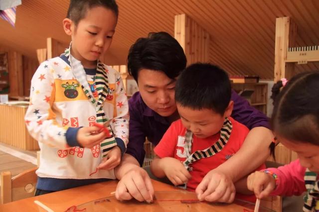 坚守教育初心当学生引路人,坚守教师初心做学生的引路人征文