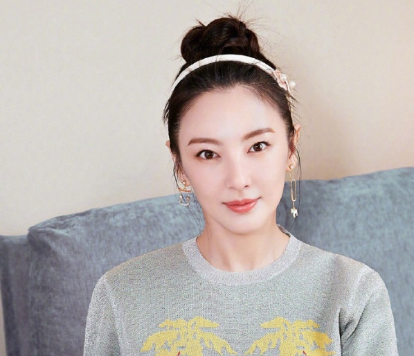 张雨绮妆容画法,张雨绮的精致妆容