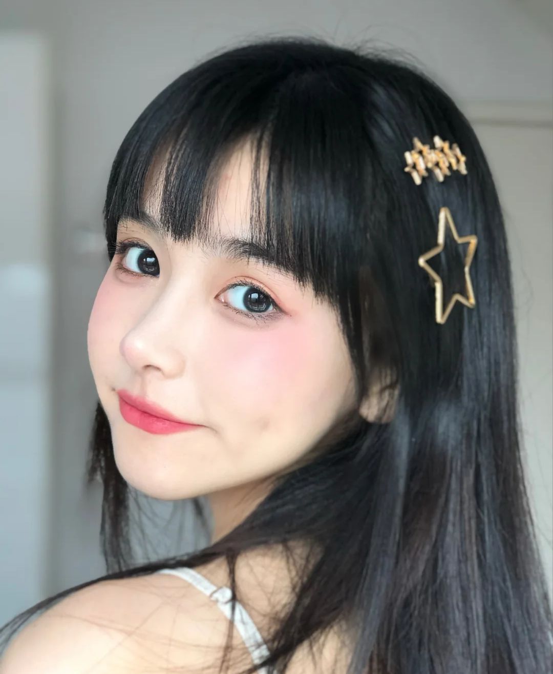 阿玛尼斩男色是几号,黑管阿玛尼试色