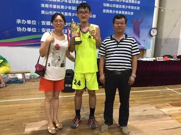 吾家有儿初长成舞蹈,吾家有儿初长成打篮球