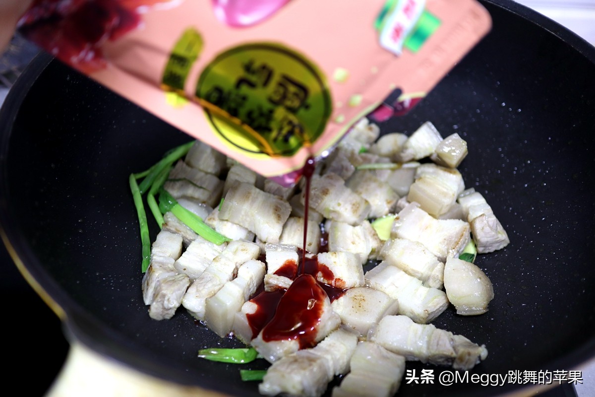 做红烧肉剩下的汤怎么吃,红烧肉剩下来的汤烧什么好吃