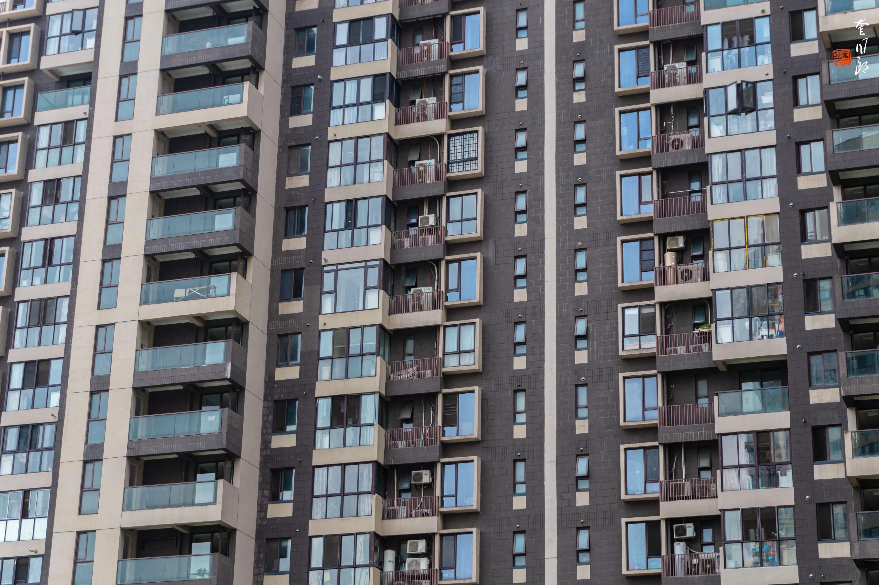 比QX100更强大的镜头微单QX1