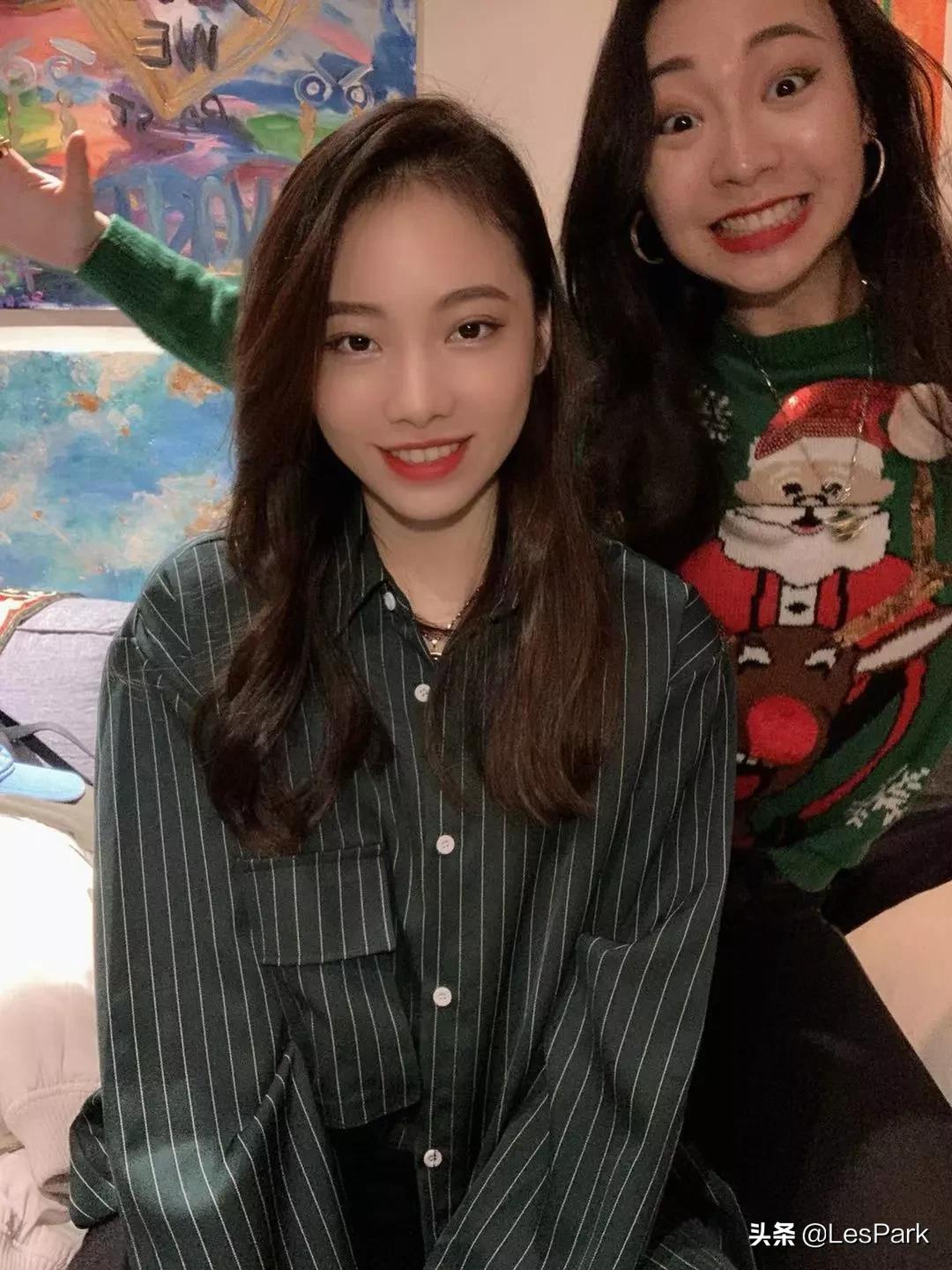 看完这对超甜LES拉拉CP,我先弯为敬