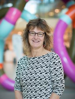 国际医学妇女儿童,呼吁大家关注国际女童日