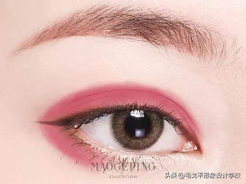 日常眼妆这样画自然清爽更耐看,日常眼妆小技巧三步轻松搞定眼妆