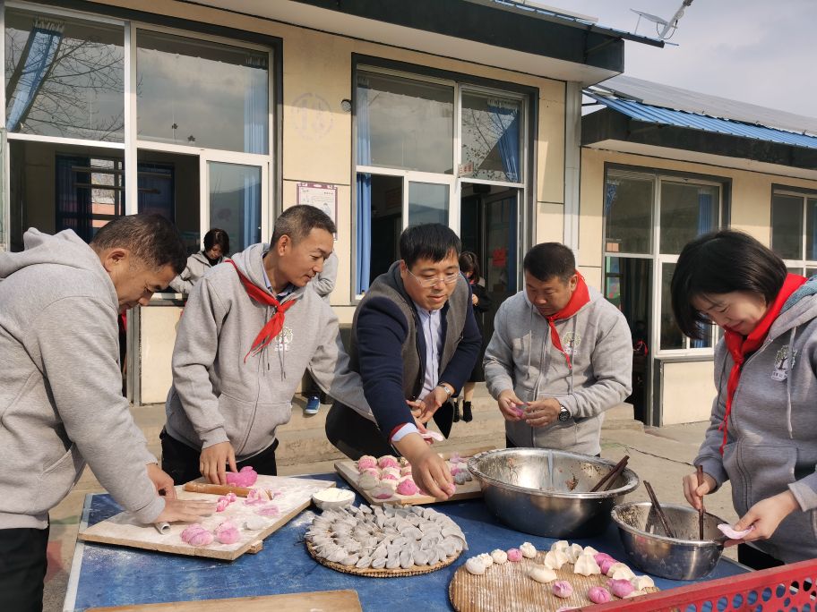 涓存矀101骞挎挱,涓存矀101骞挎挱鐢靛彴鐢佃瘽