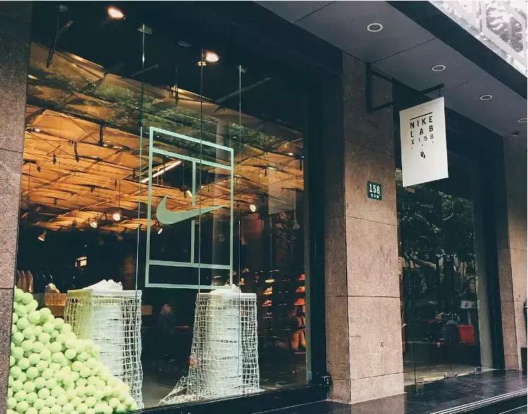 在哪里买正品便宜球鞋,哪里买便宜的正品球鞋