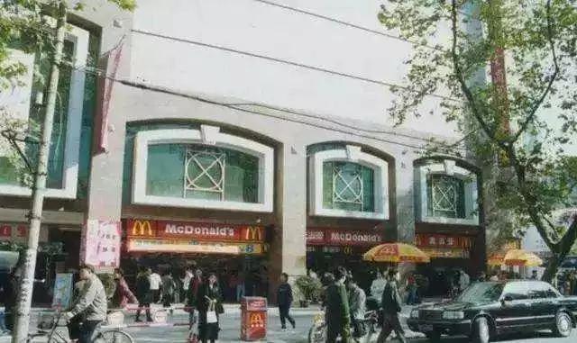 90年100元人民币购买力,不同年代100元人民币可以买什么