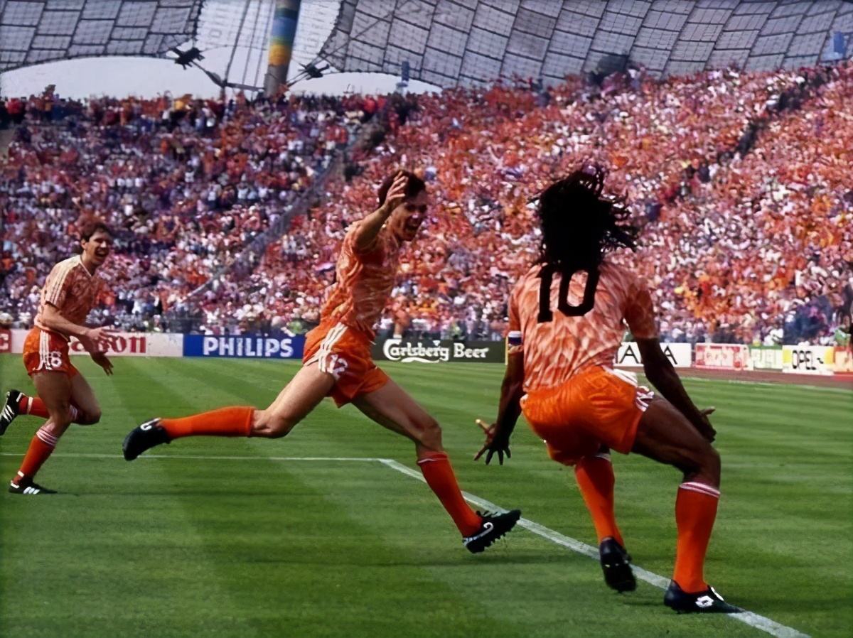 股市三剑客,股市三剑客陈晓艺